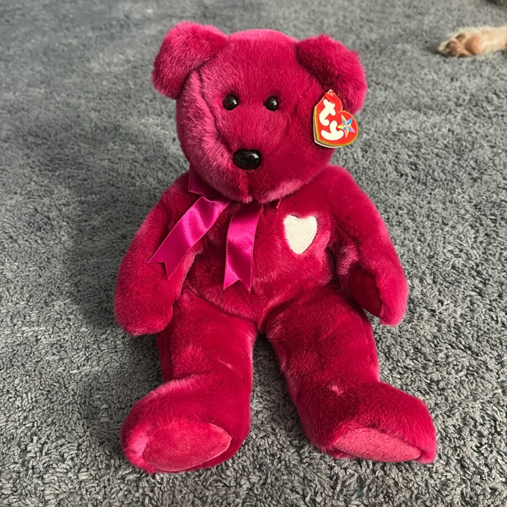 Extremely rare Valentina Beanie Original Buddy